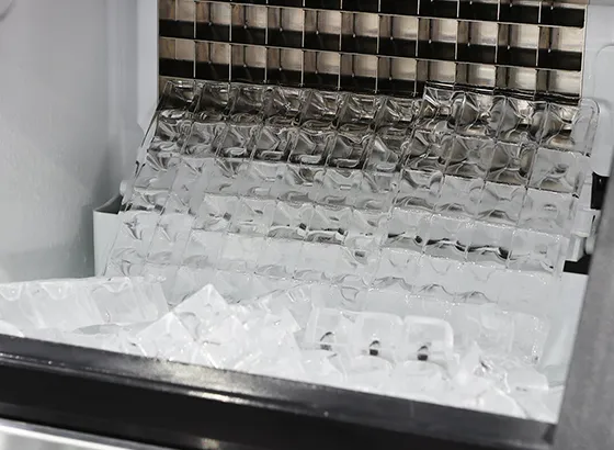 Keep Drinks Chilled with Efficient Ice Machines 560 X 410 | Texas
